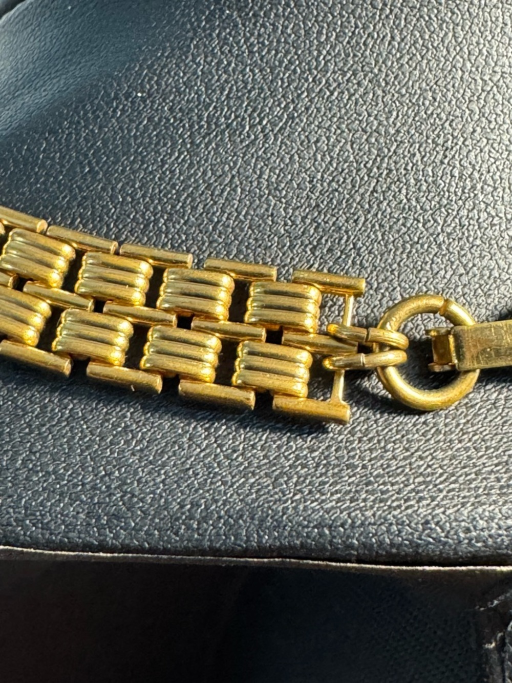 Vintage Coro Classic Gold-Tone Woven Chain Collar Necklace - Women's Jewelry - Picture 7 of 10